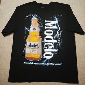 Black Cerveza Modelo Graphic T-Shirt -Q